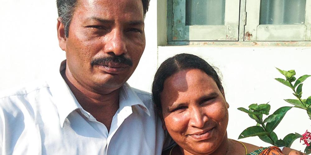 Elisha Athota, a construction worker, thought that he had married a new Seventh-day Adventist when he and Solomi tied the knot in Vanukuru, central India. (Andrew McChesney / Adventist Mission)